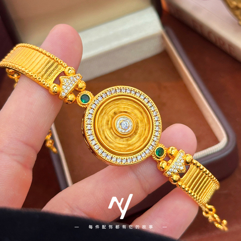 2026 샌드 골드 회전식 팔괘 나침반 팔찌 시계 체인 - Luxury Watch Nice 리뷰 및 가격