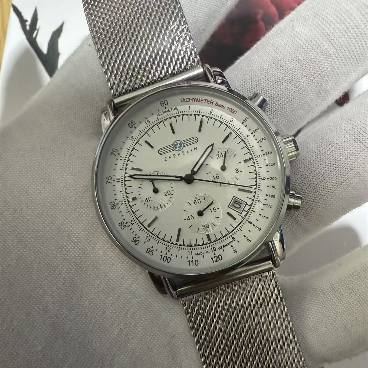 트렌디한 패션 ZEPPELIN 커플 손목시계 남성용 Z - Luxury Watch Audemars Piguet 리뷰 및 가격