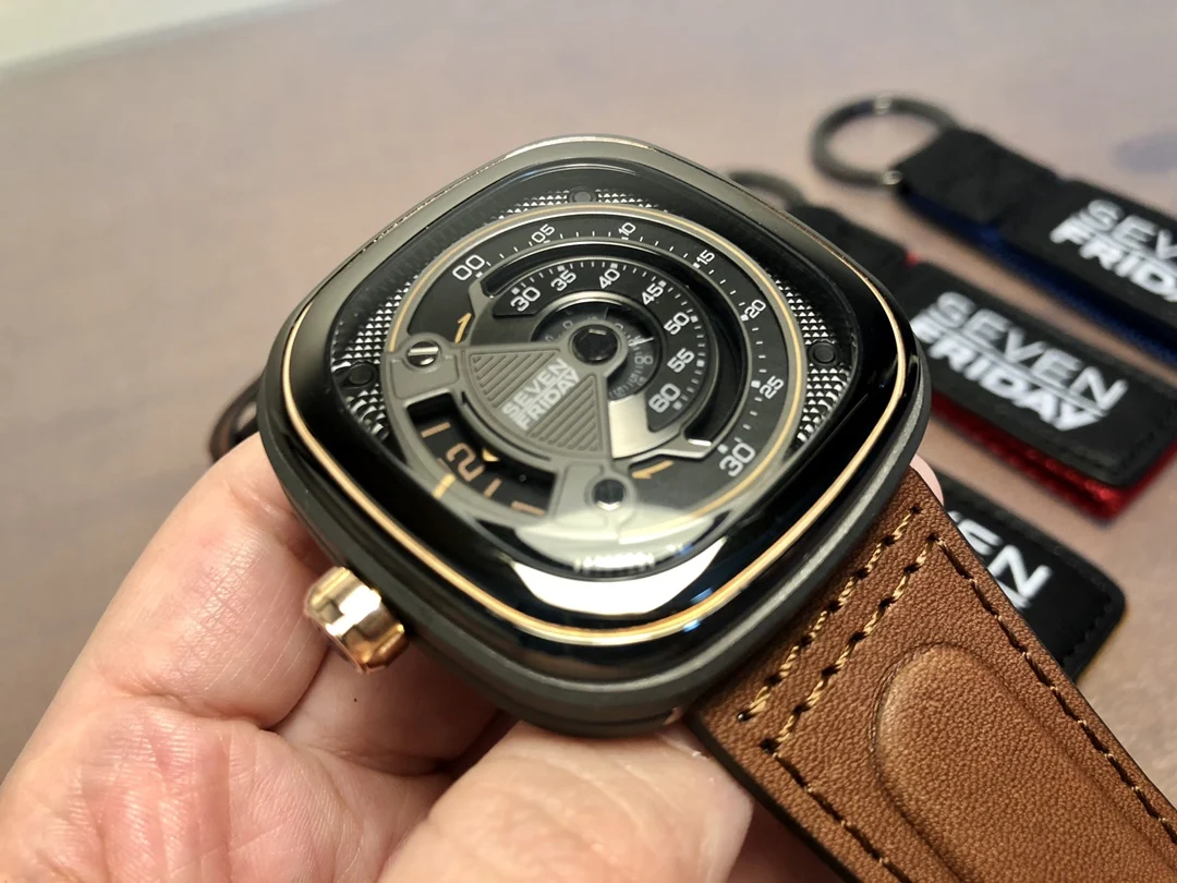 SEVEN FRIDAY 남성용 완전 자동 기계식 시계, - Luxury Watch Low Price 리뷰 및 가격